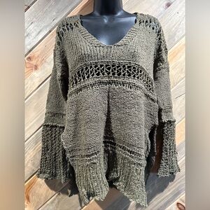 Free People Olive V-Neck side Slit Split Flare Cuff Muti Knit Tunic Sweater - XS